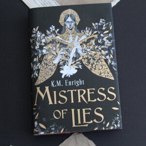 Mistress of Lies (Illumicrate Special Edition)